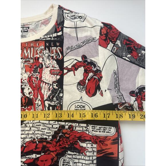 Marvel Deadpool All Comic Book Over Print T-Shirts Men's Small - Picture 9 of 10